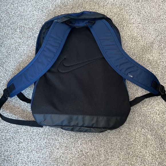 Nike soccer bag! Never used! - Picture 2 of 2